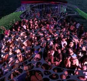 nyc gay boat party