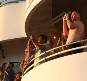 nyc gay boat party
