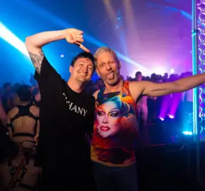 BRÜT + CircuitMom = ZENTRØ