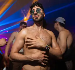 BRÜT + CircuitMom = ZENTRØ